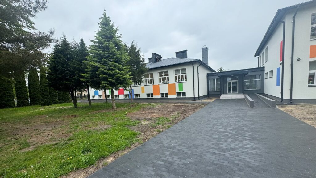Szkoła Podstawowa w Świnicach Warckich, filia Piaski