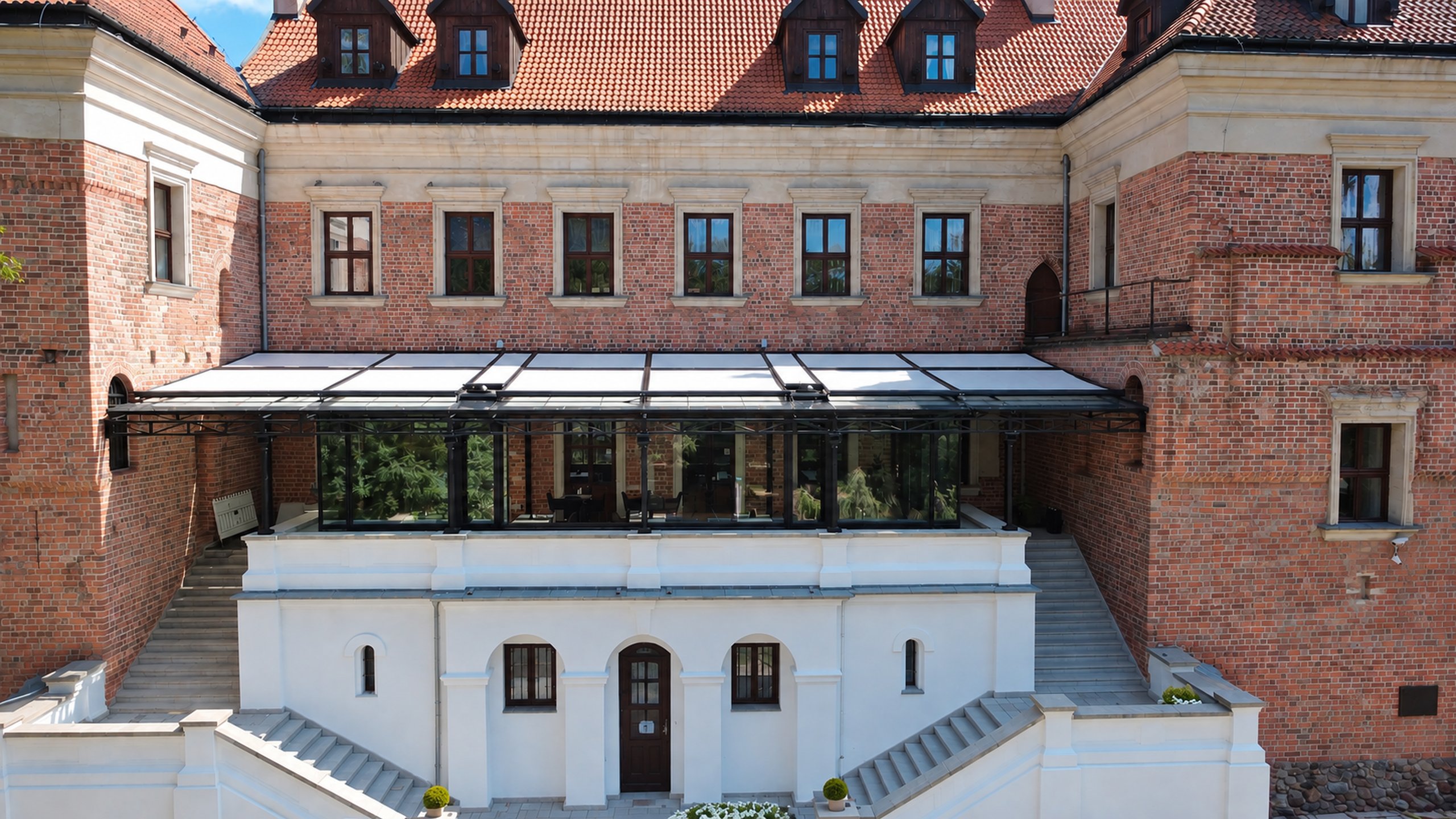 Zamek Arcybiskupów Gnieźnieńskich – dziedziniec